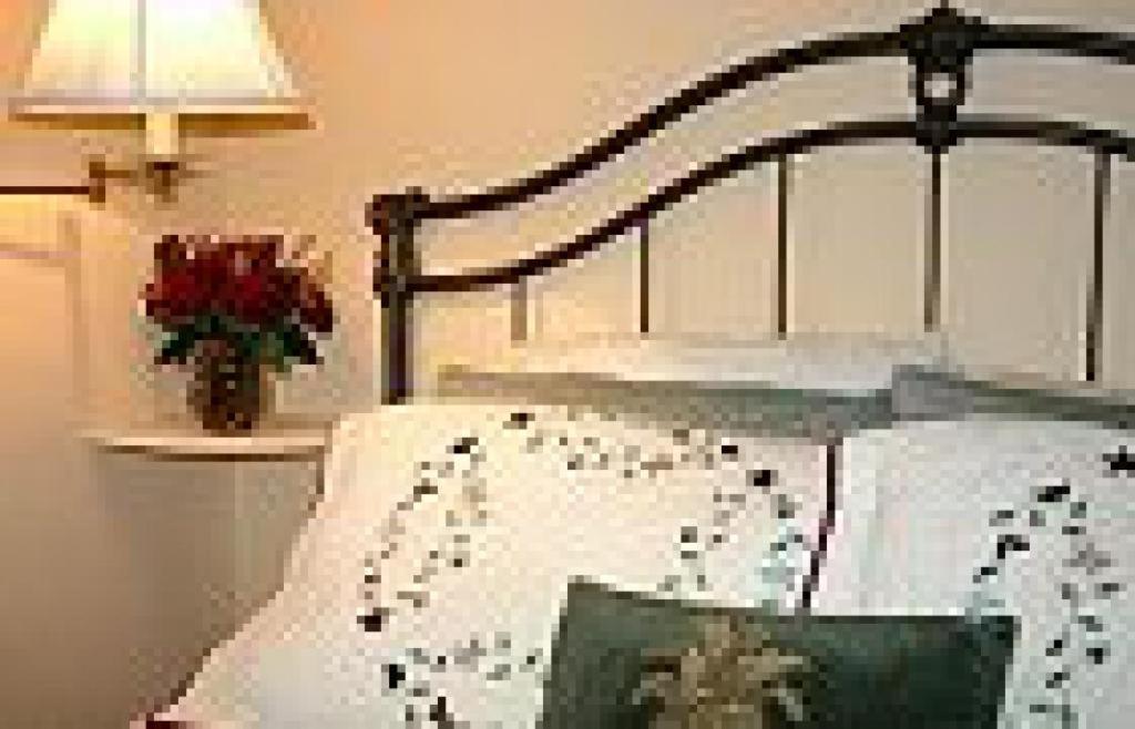 The Inn At Stony Creek Warwick Ruang foto